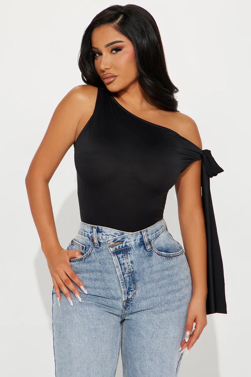 Kamari Off Shoulder Top
