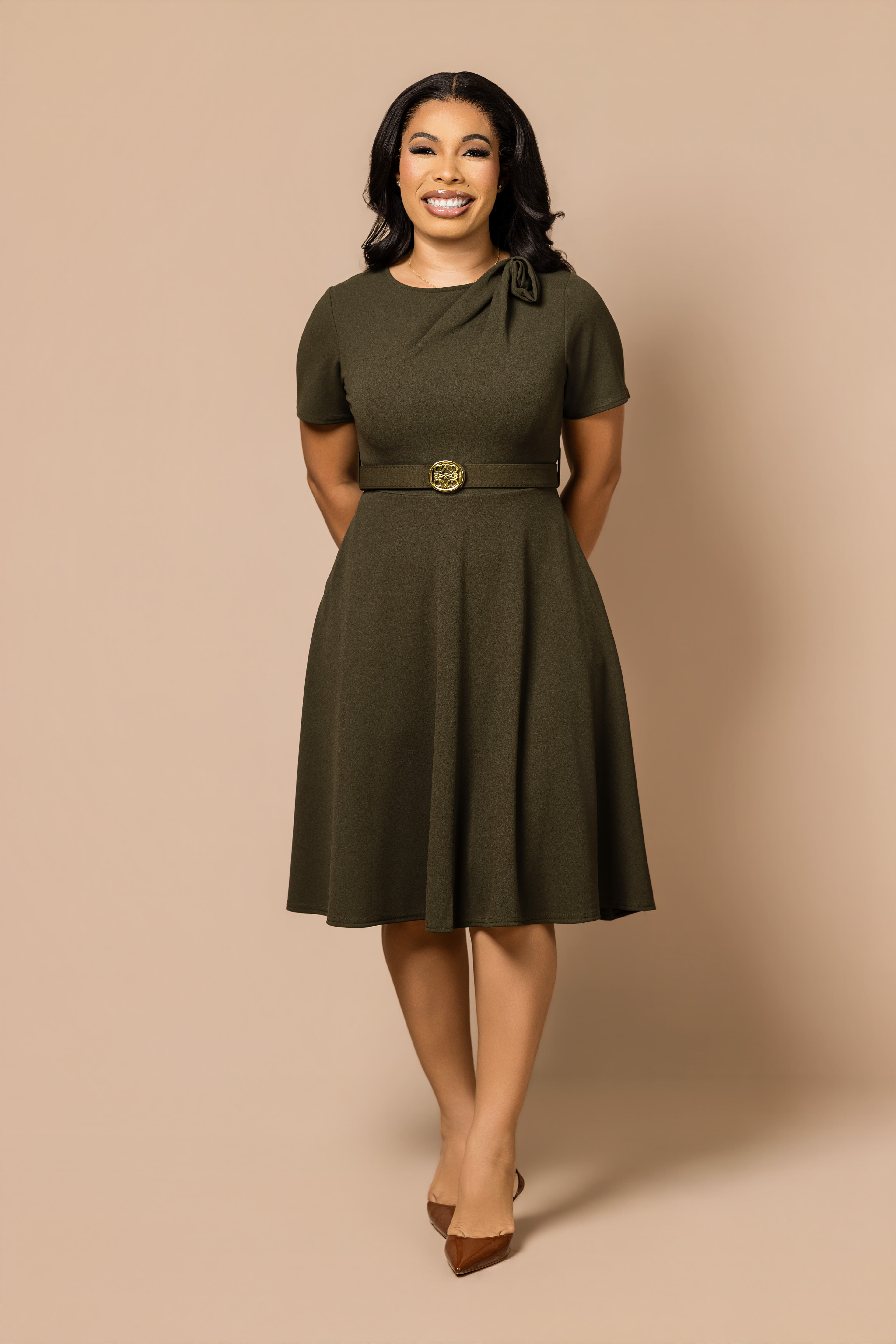 Dela flower neck dress